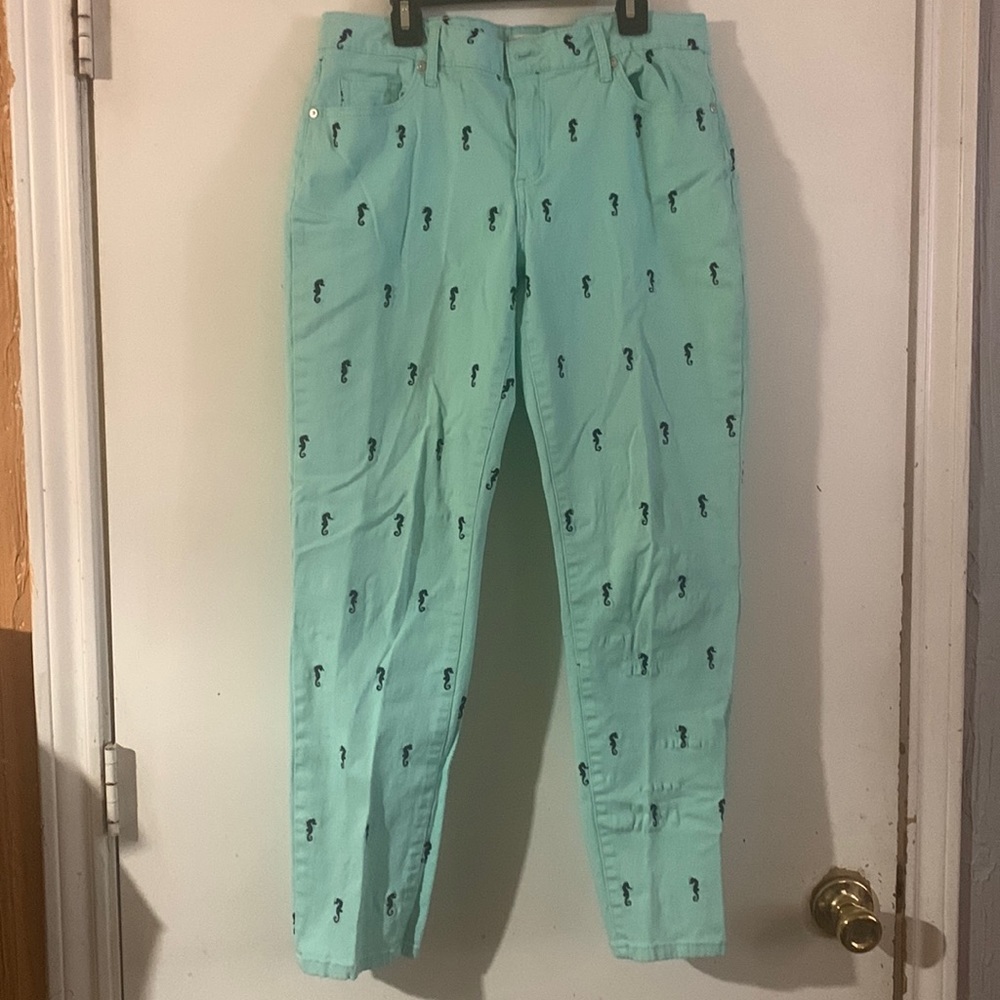 Crown & Ivy Mint Green Pants! 🐚